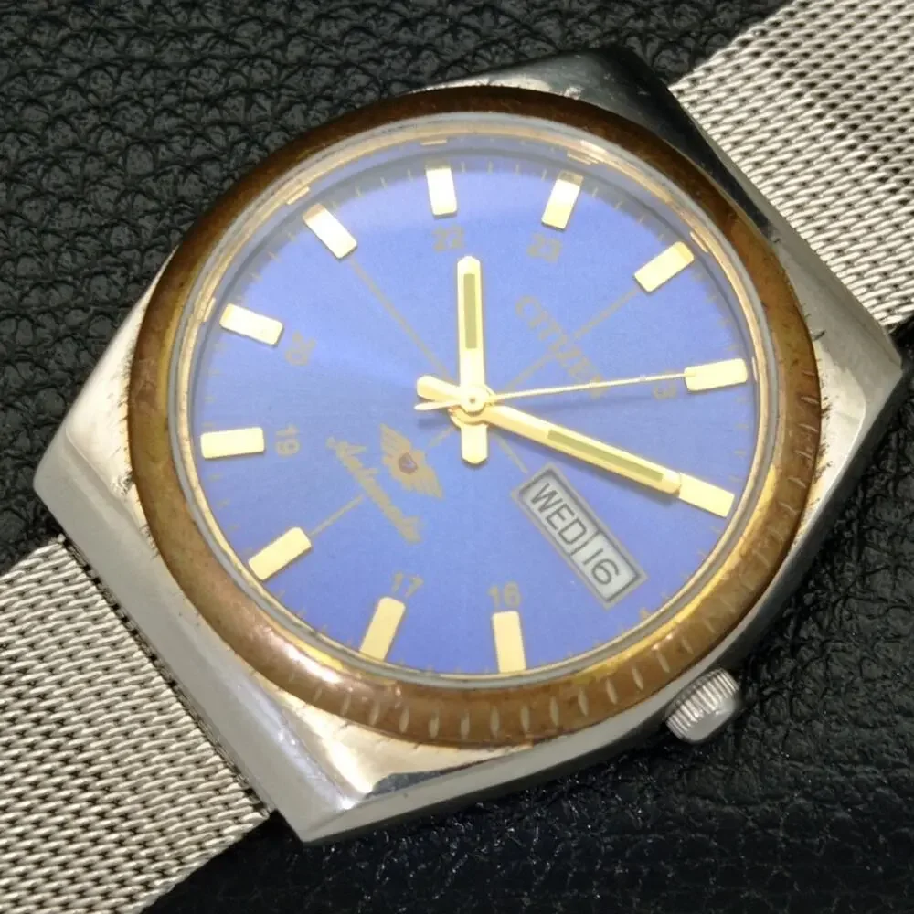 Vintage 1971 Citizen Automatic Mens Silver Watch W/daydate & Gold accents